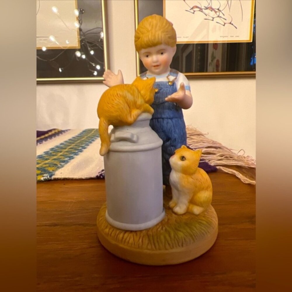 Vintage 1983 Country Store - Girl w Her Kittens Little Farmers Figurine Rare